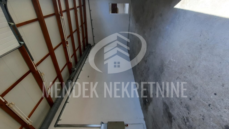 Commercial Property, 157 m2, For Rent, Ljubešćica